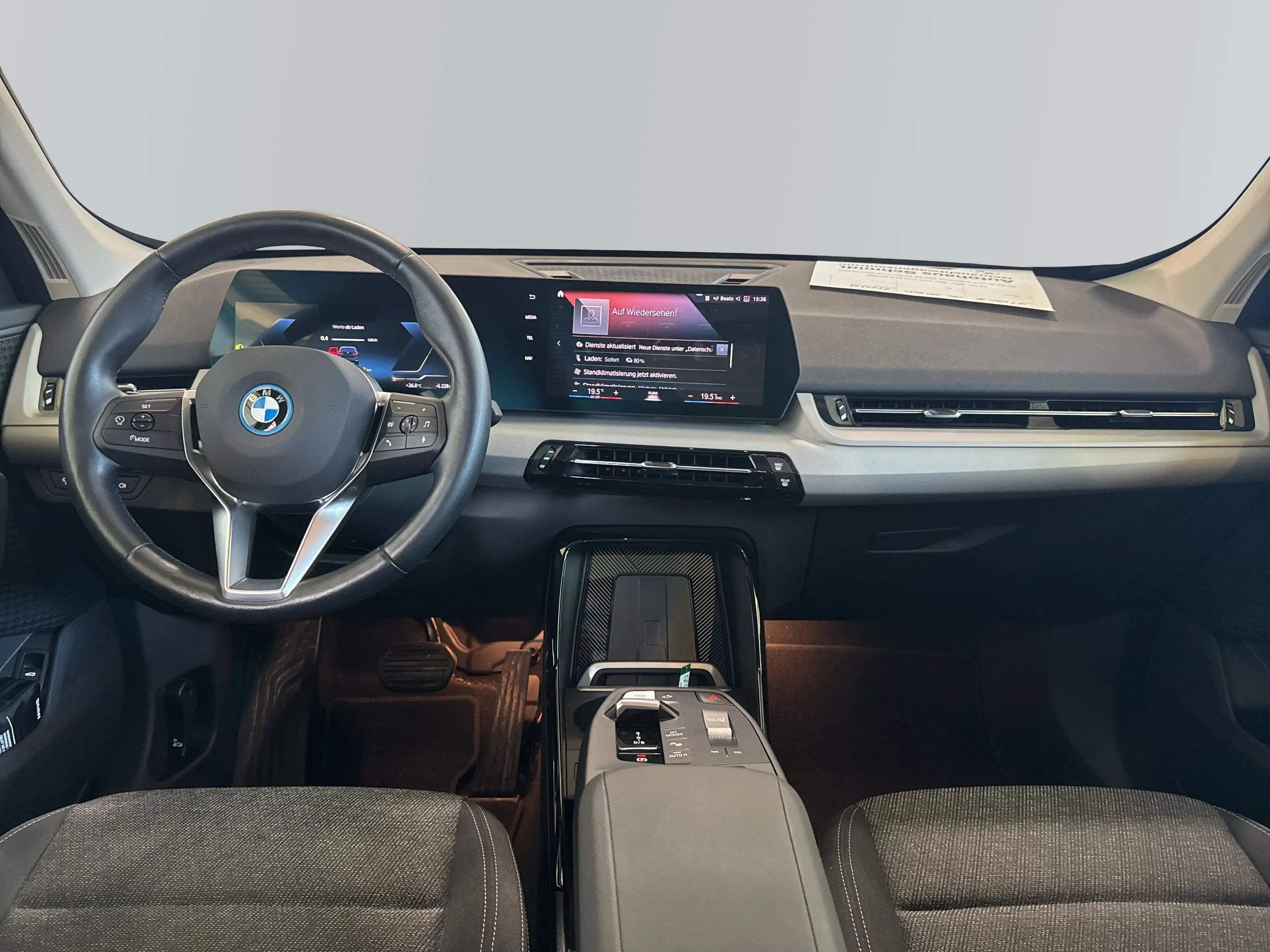 BMW iX1 xDrive30 *LC+*DAB*AHK*Pano*Adapt.LED*Adapt.M-Fahrw — photo 12