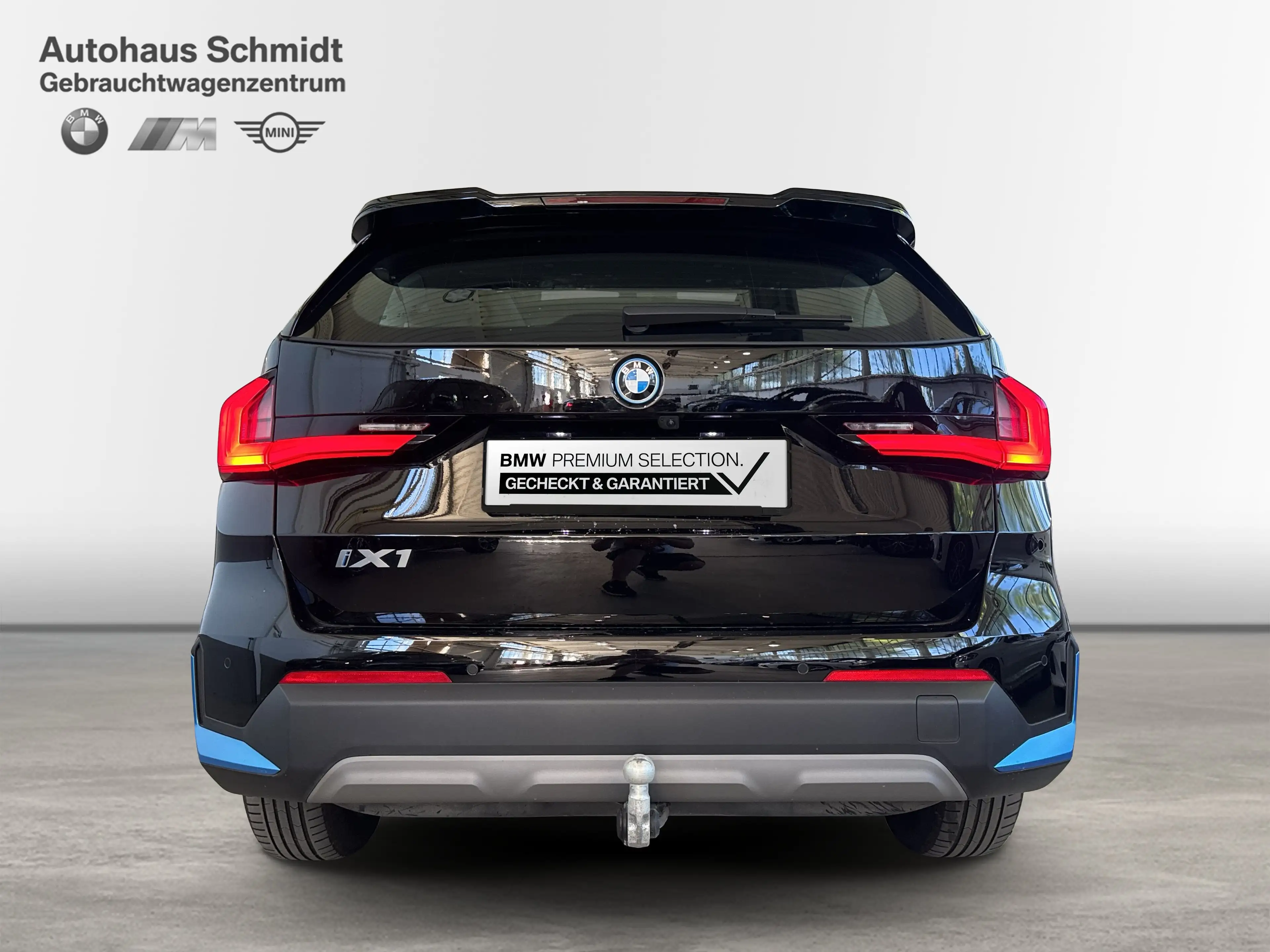 BMW iX1 xDrive30 *LC+*DAB*AHK*Pano*Adapt.LED*Adapt.M-Fahrw — photo 4