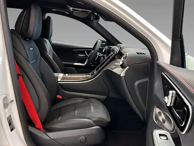 Mercedes-Benz GLC Class view 14