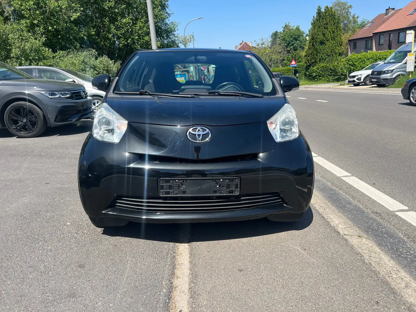 Toyota iQ 1.0i VVT-i Sol Clime 1er propriétaire 12 mois de garantie CRÉDIT 100% Schwarz - 2