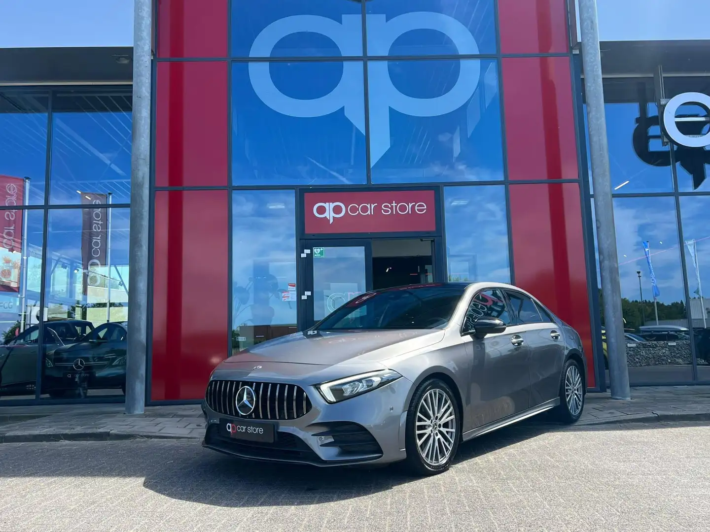 Mercedes-Benz A 250 AMG Line Grigio - 1