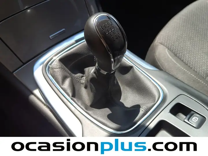 Opel Insignia 1.4T S&S Selective 4p/5p 2016, foto 5