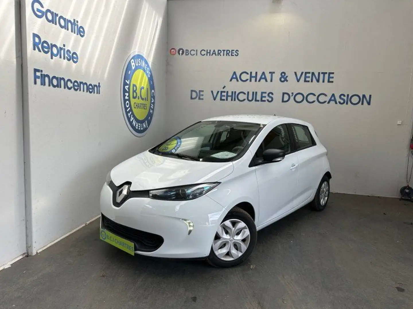 Renault ZOE SOCIETE LIFE R90 MY19 LOCATION DE BATTERIE Bílá - 1