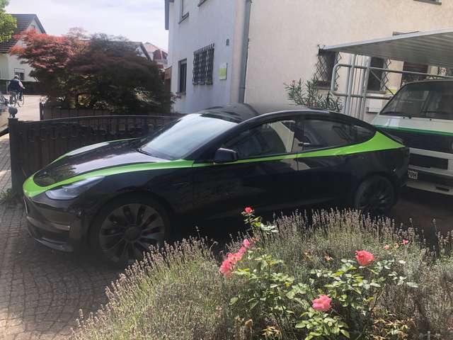 Tesla Model 3 Model 3 Long Range Performance