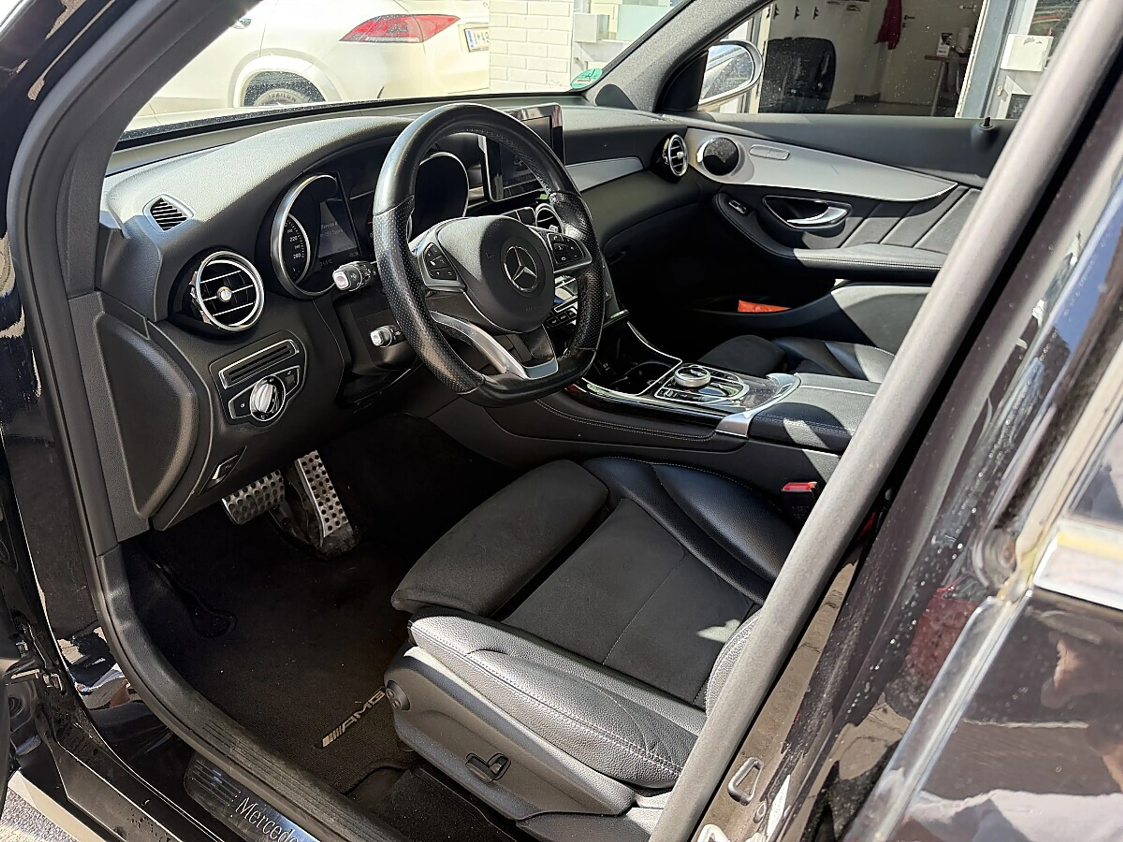 Mercedes-Benz GLC 220 d 4MATIC Aut. — photo 10