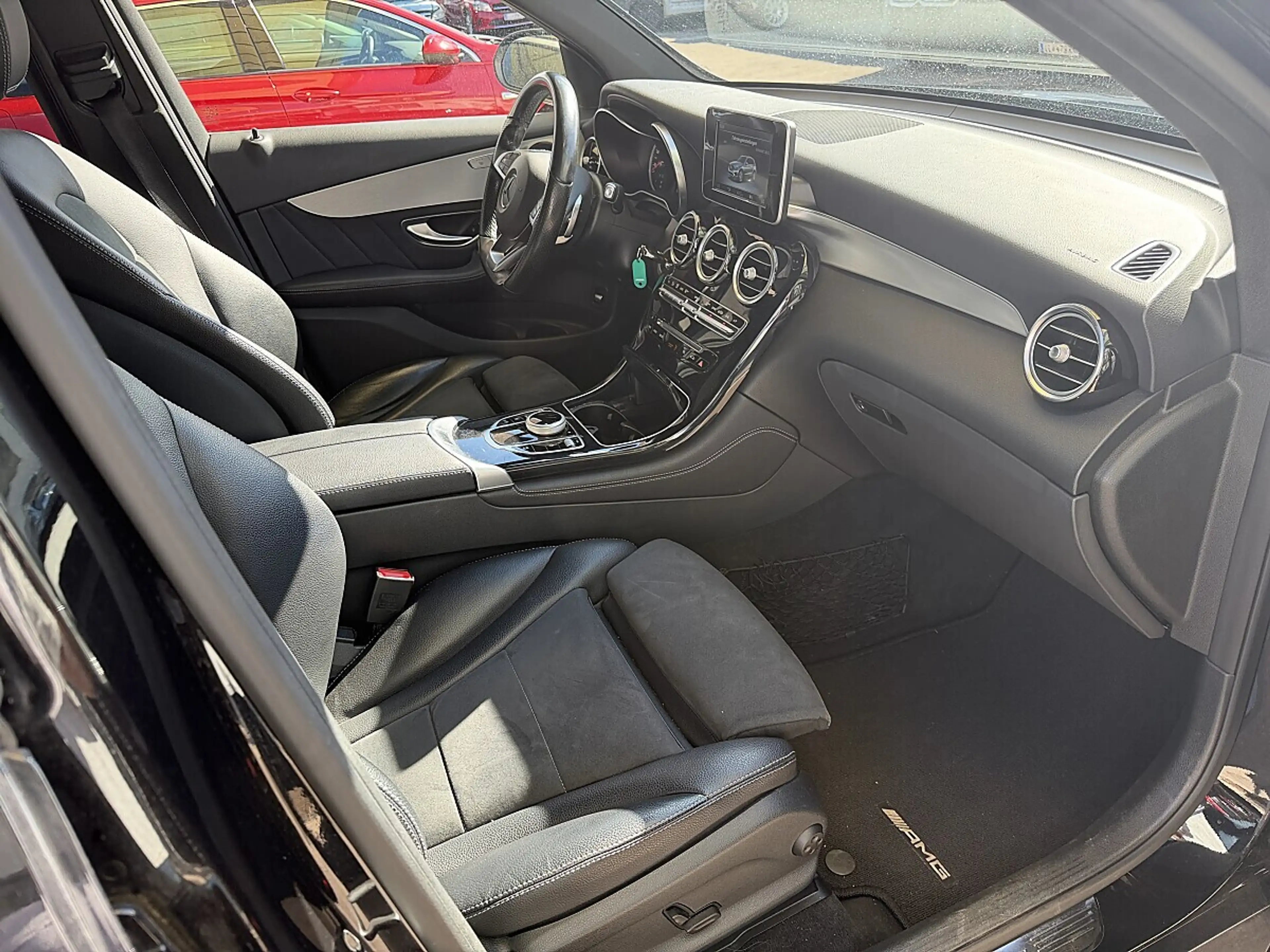 Mercedes-Benz GLC 220 d 4MATIC Aut. — photo 14