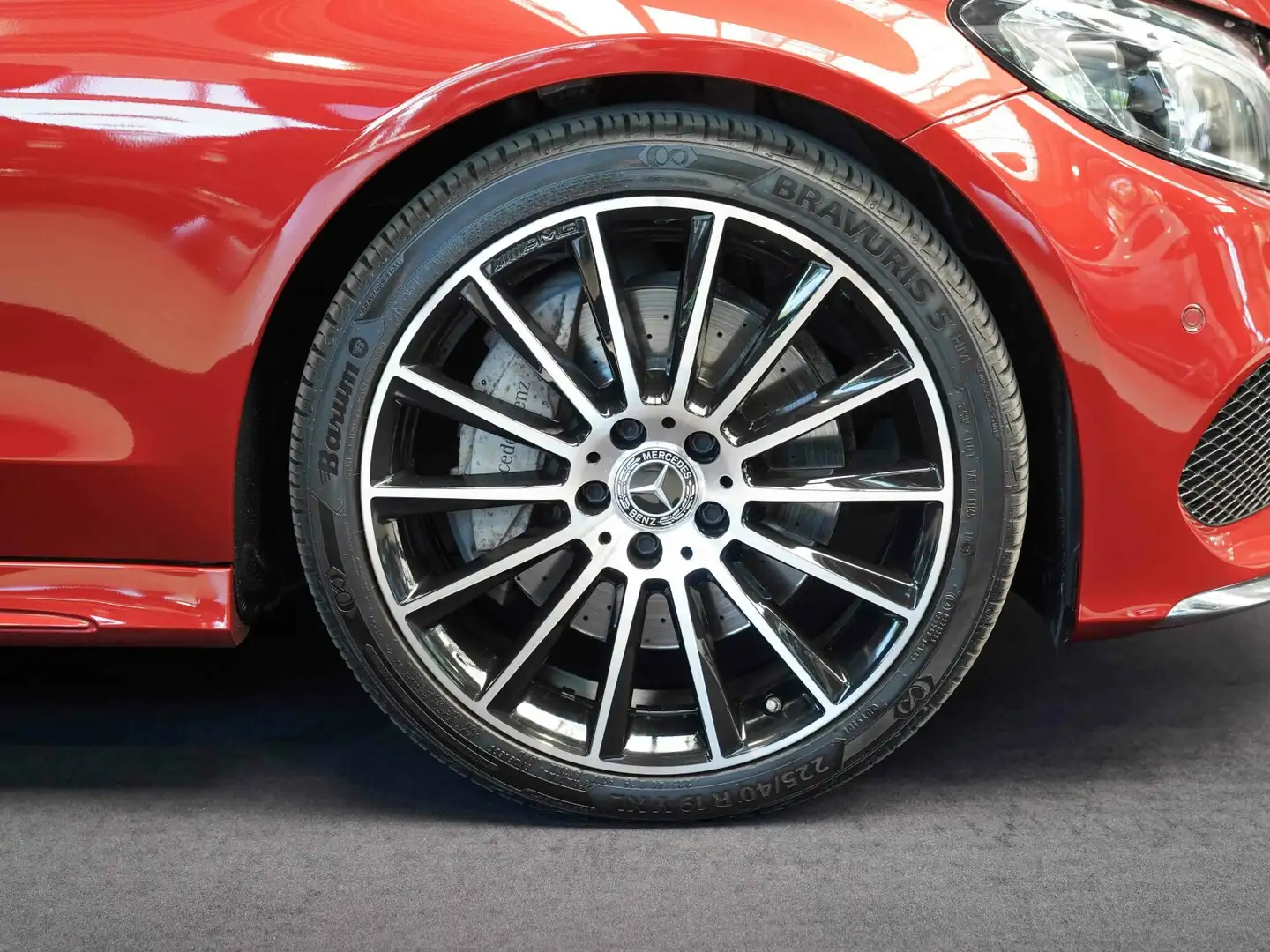 Mercedes-Benz C 250 C 250 Coupé AMG Line Vielspeiche Holz Esche LED Rojo - 2