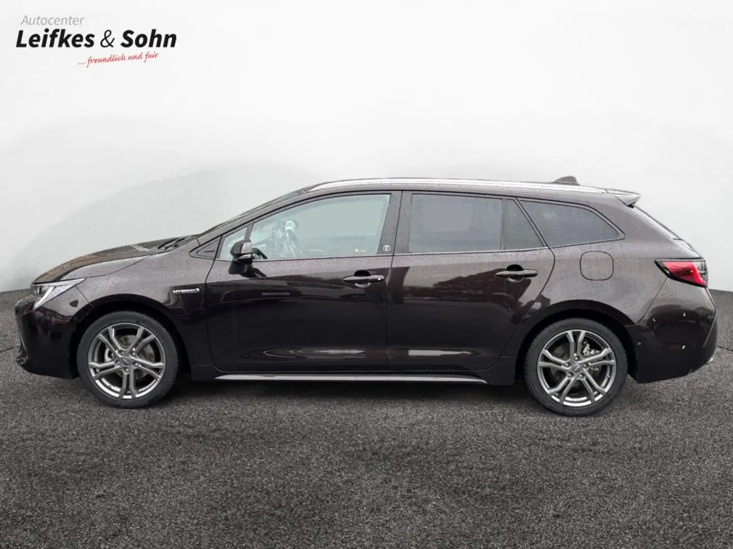 Toyota Corolla 1.8 Hybrid Touring Sports Team D + Technik-Paket Braun - 2