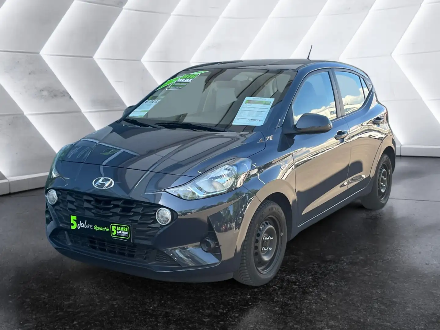 Hyundai i10 1.0 Select 5 Jahre Garantie 3 x Inspektionen Grau - 2