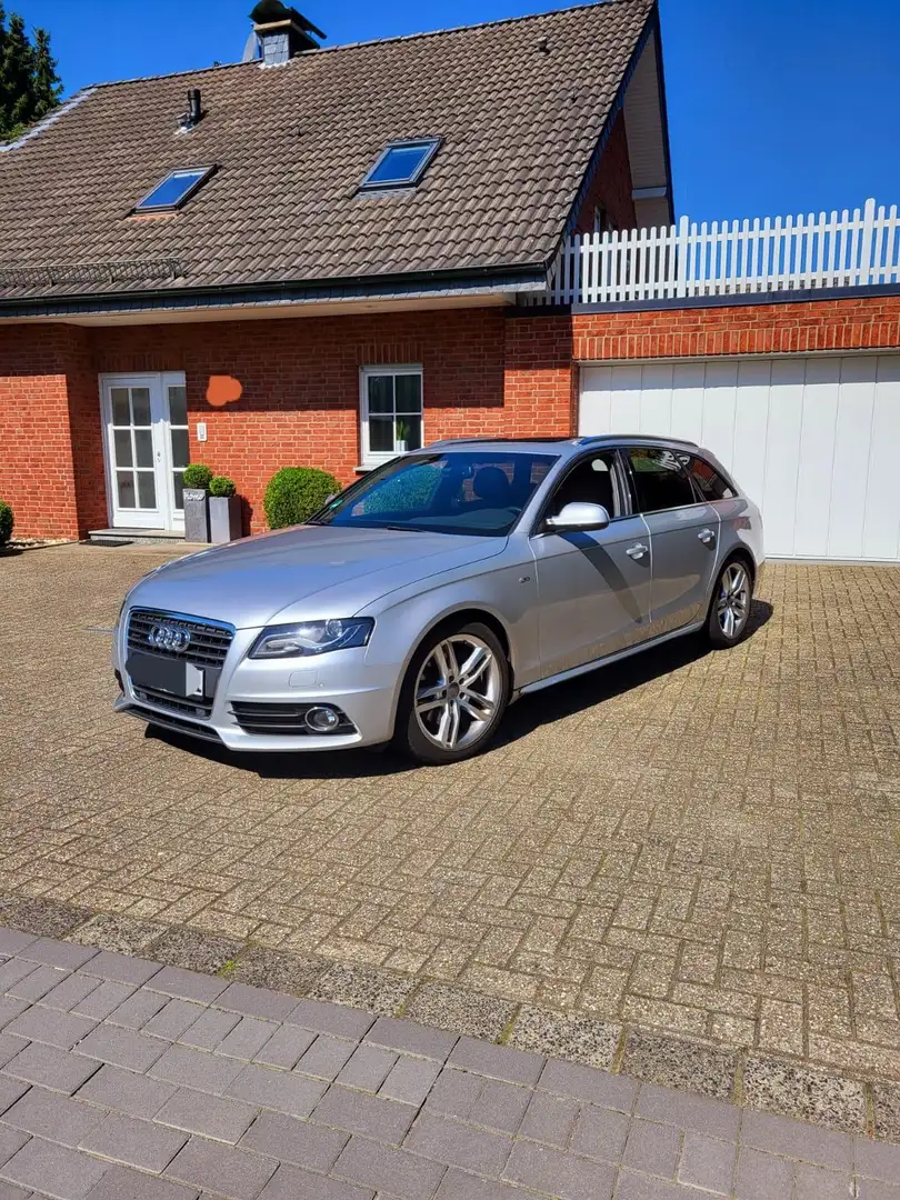 Audi A4 Avant 2.0 TFSI quattro S tronic line Sportpaket (p - 1