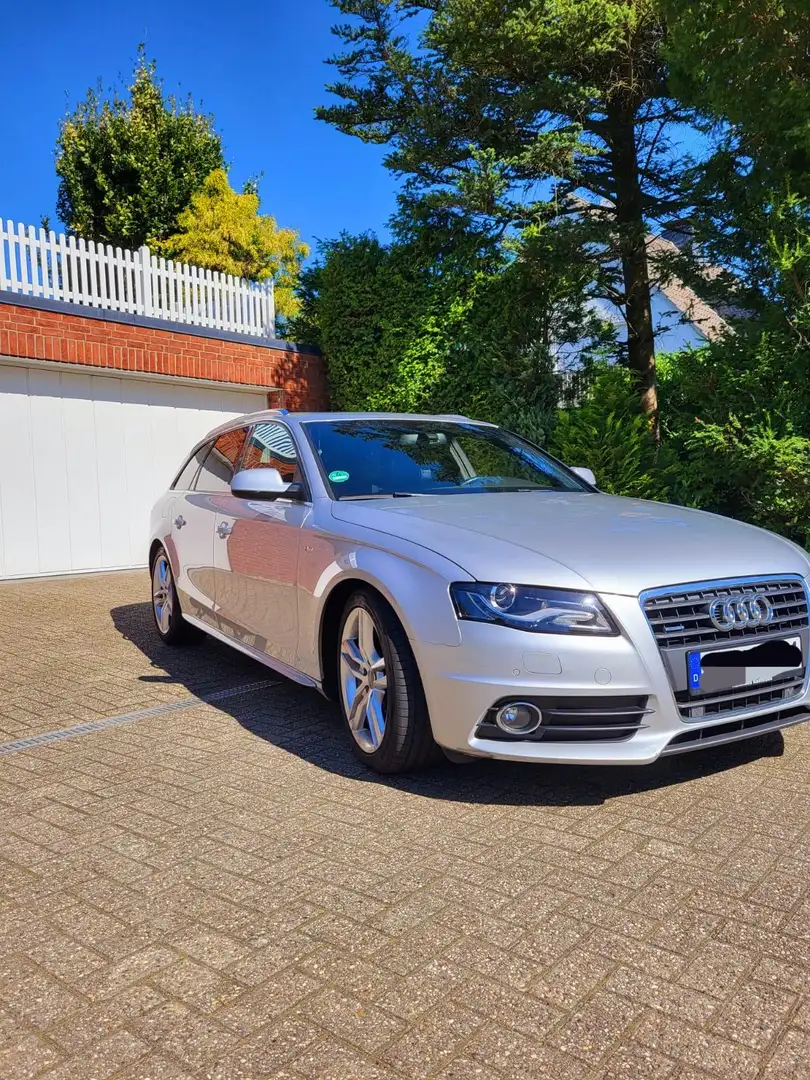 Audi A4 Avant 2.0 TFSI quattro S tronic line Sportpaket (p - 2