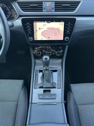 Skoda Superb view 14