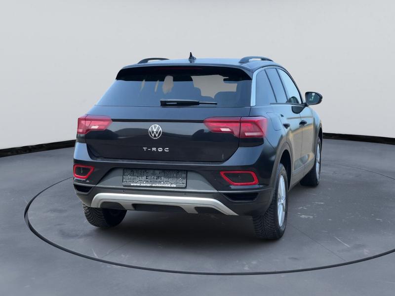 Volkswagen T-Roc 1.5 Life - LED - NAVI - PDC - GARANTIE — photo 6