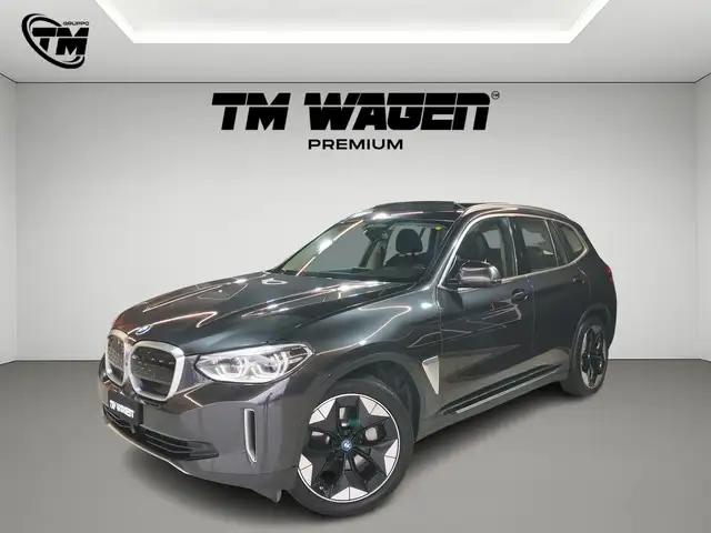 BMW iX3 G08  Impressive