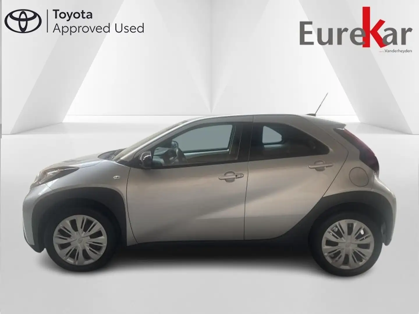 Toyota Aygo X 1.0 VVT-i Pulse CVT Grijs - 2