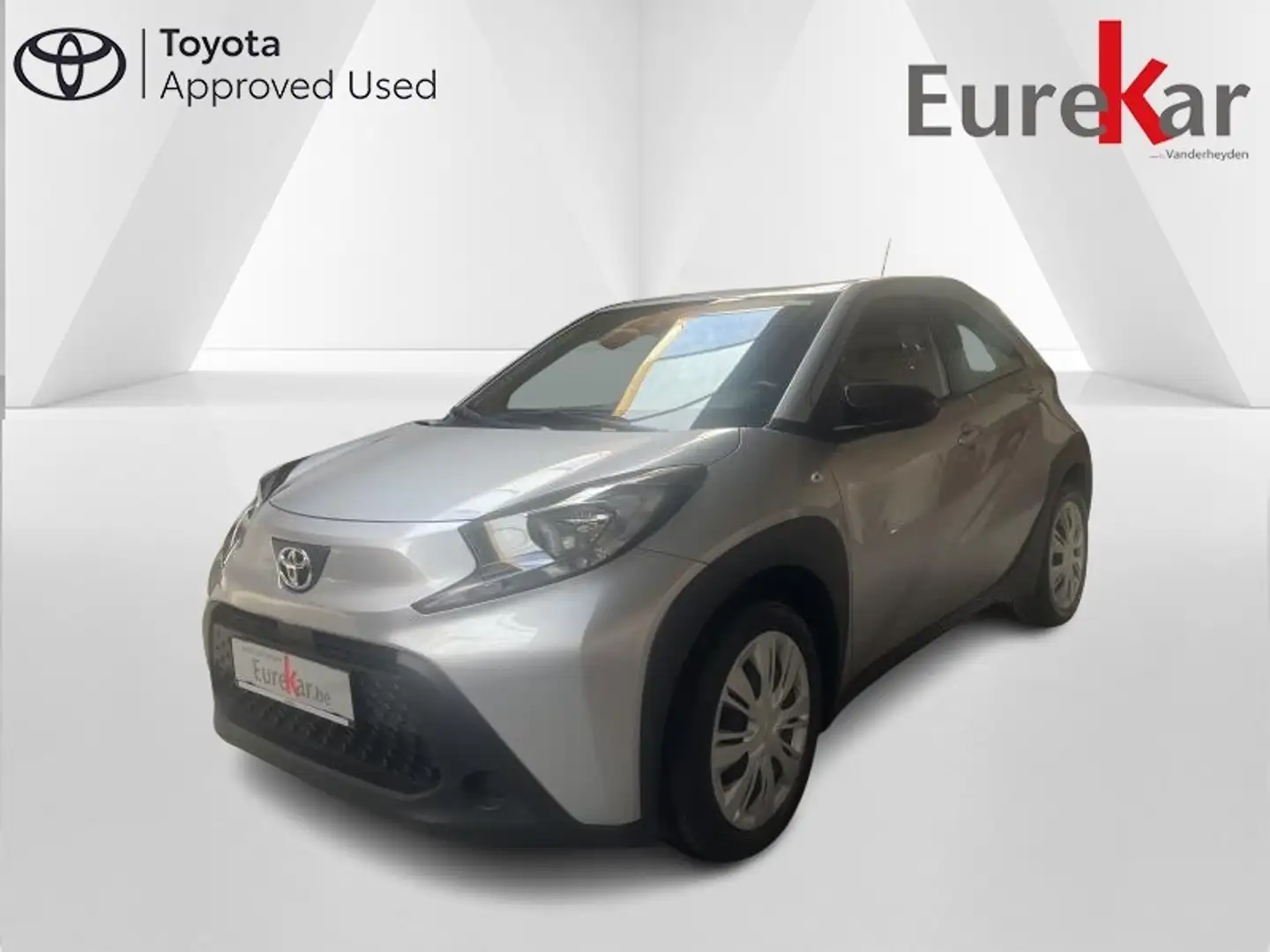 Toyota Aygo X 1.0 VVT-i Pulse CVT Grijs - 1
