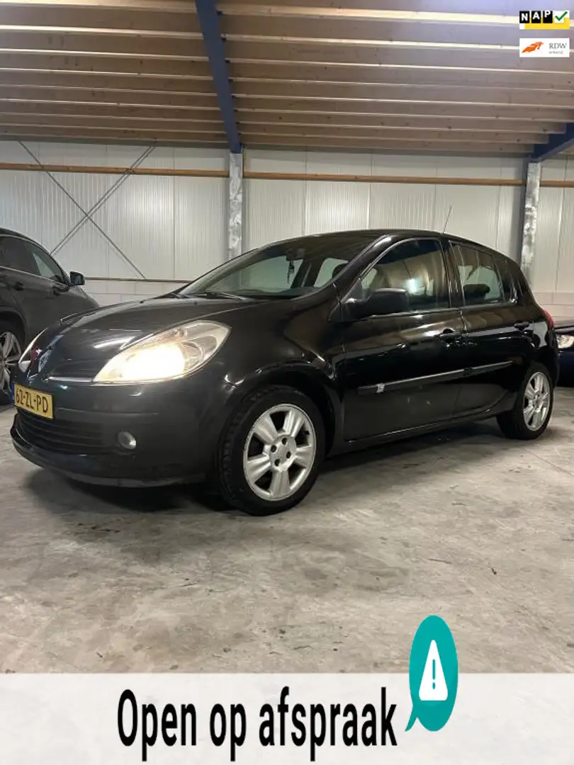 Renault Clio 1.2 TCE Expression NIEUWE KOPPELING EN APK Zwart - 1