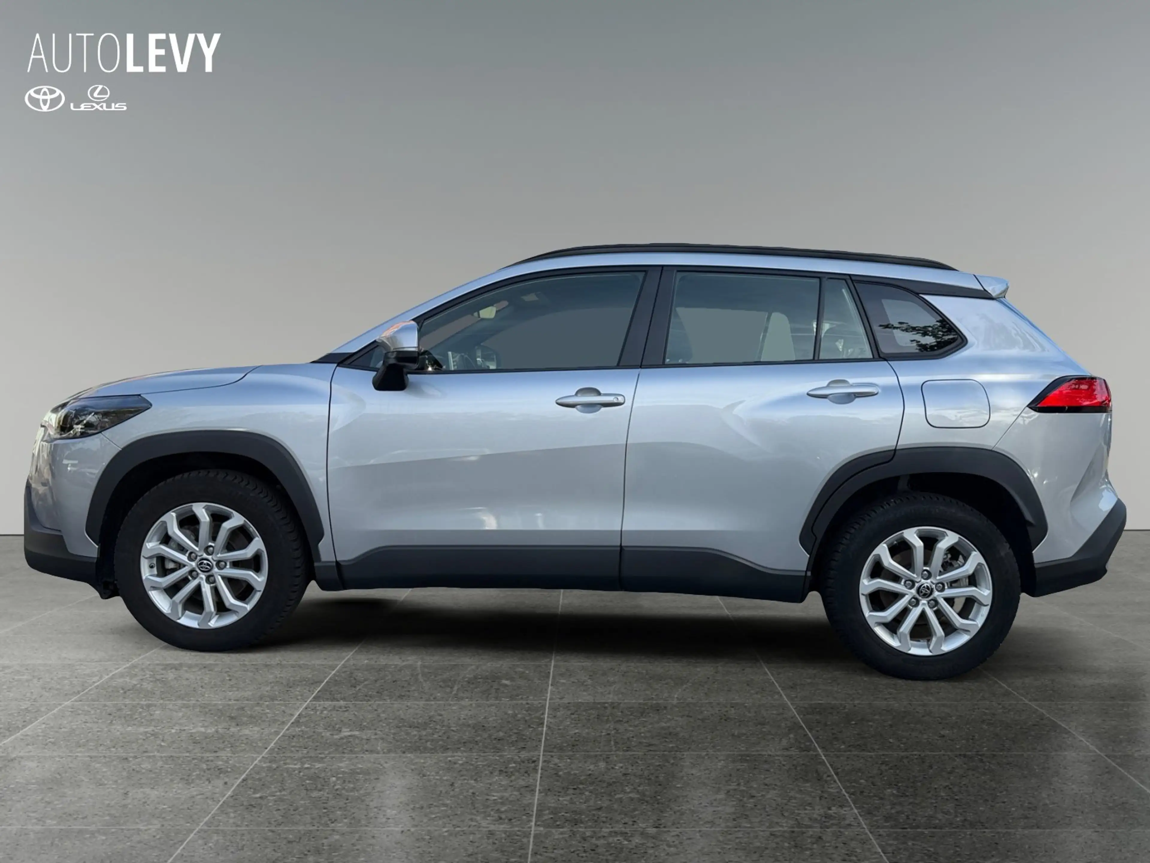 Toyota Corolla Cross 1.8 Comfort *CARPLAY&AA*NAVI* — photo 3