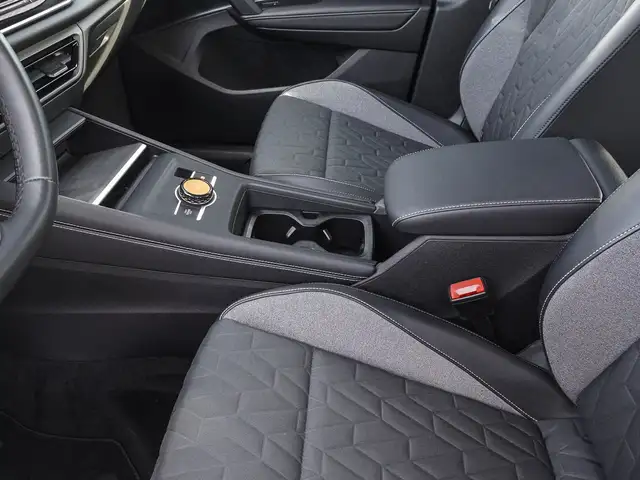 Volkswagen Tiguan view 15