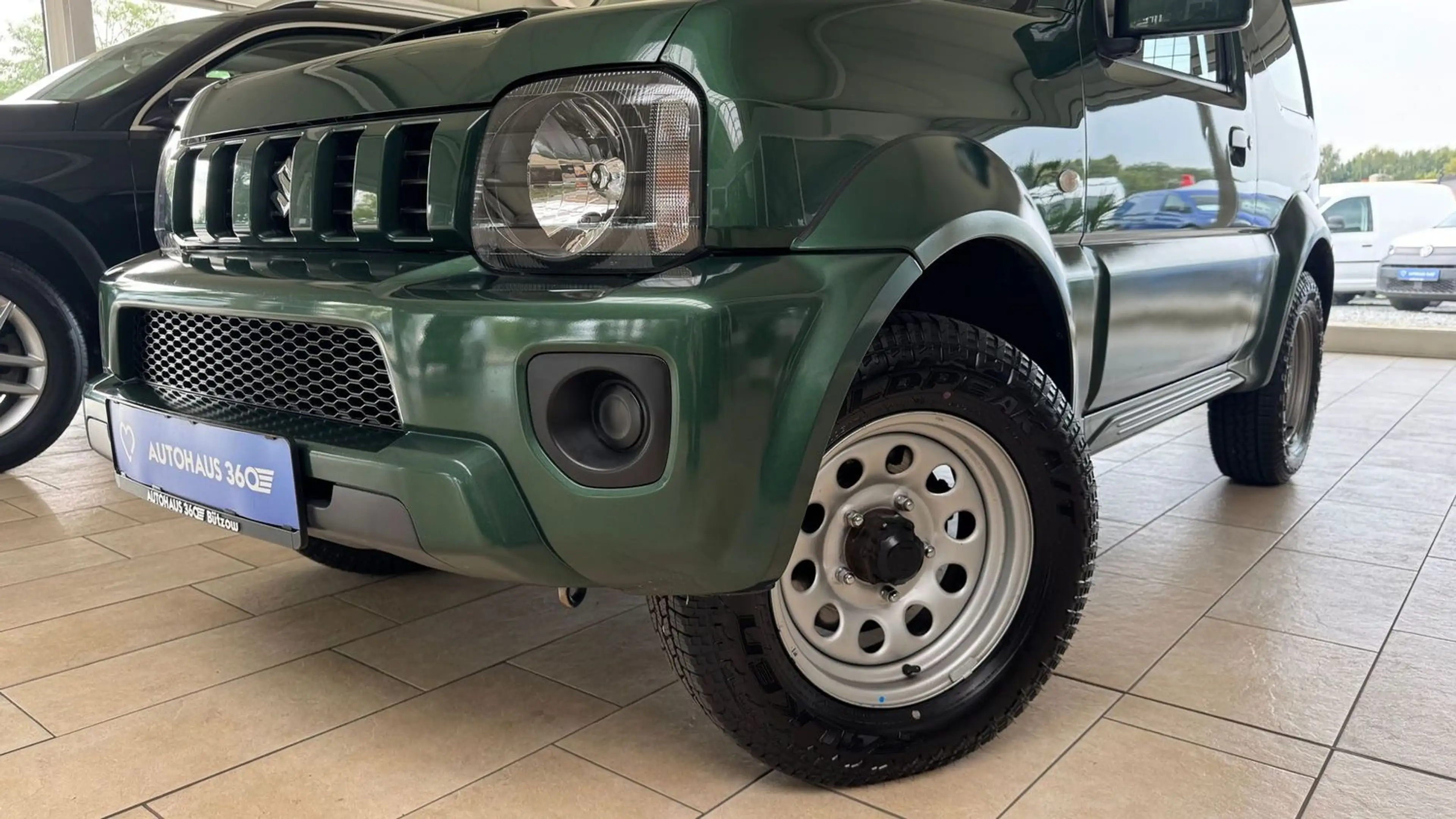 Suzuki Jimny 4x4 Ranger 1.Hand AHK — photo 4