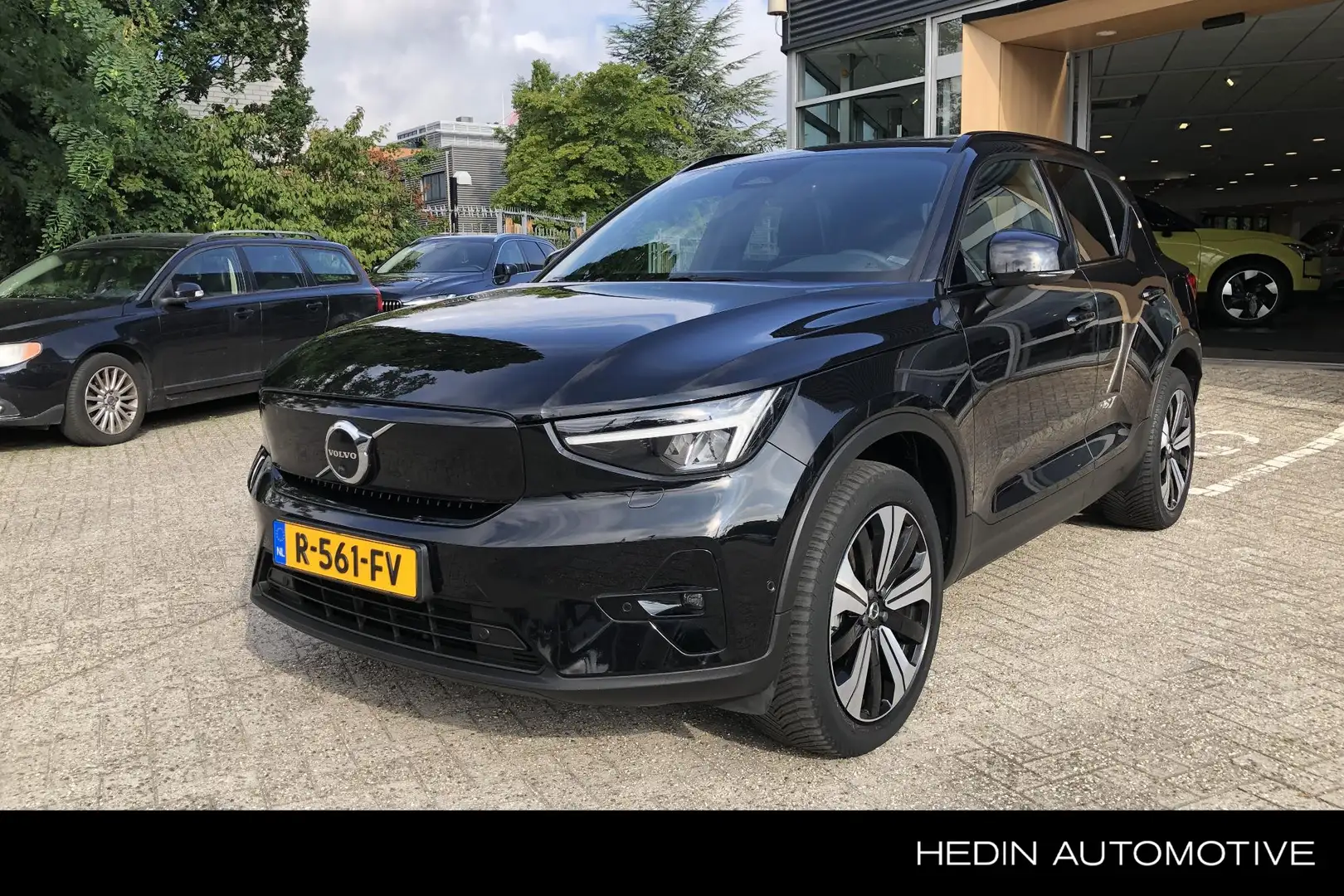 Volvo XC40 Recharge Ultimate 70 kWh | Panoramadak | Elektrisc Nero - 1