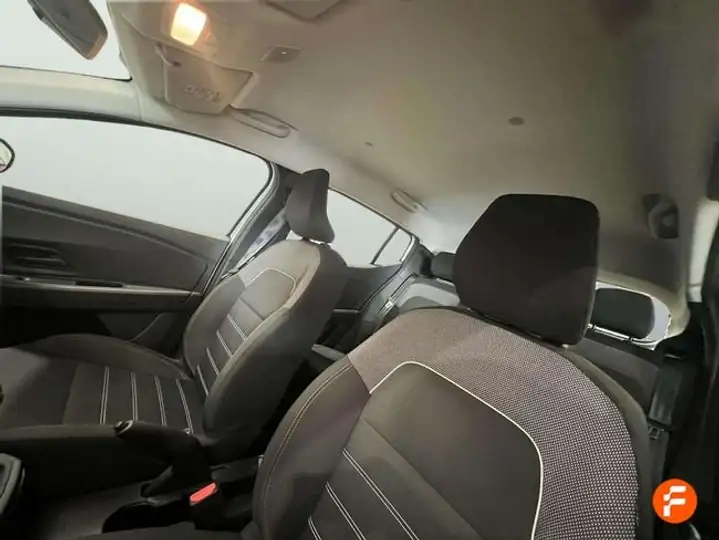 Dacia Sandero Essential ECO-G 2025, foto 12