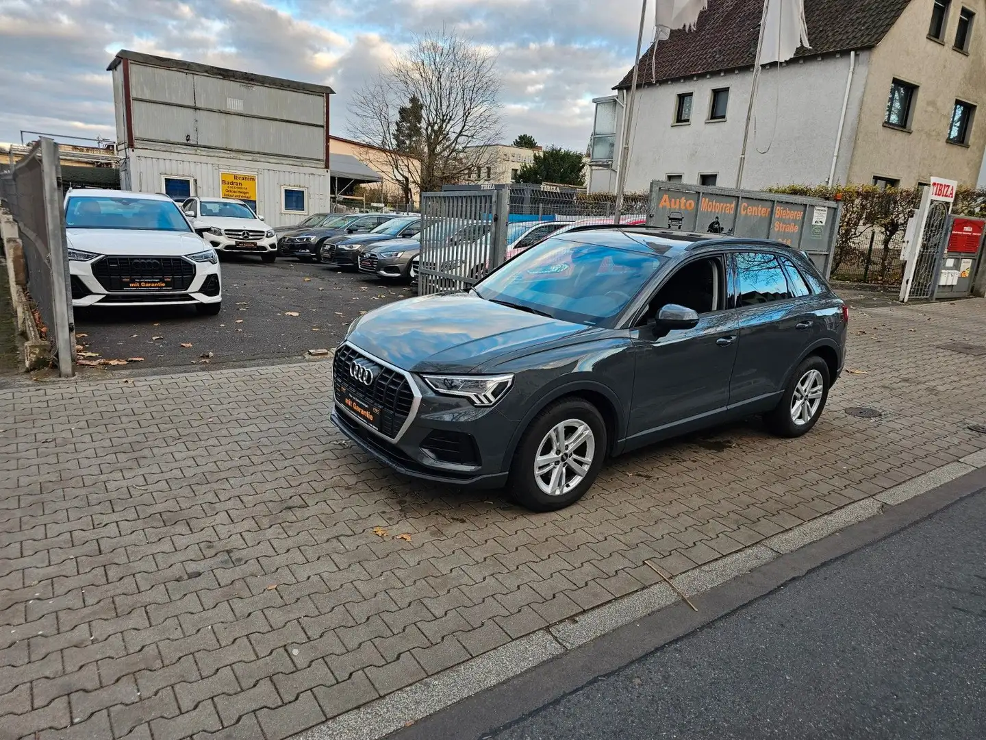Audi Q3 35 TDI Autom,Navi,PDC,LED,Vertual Tacho, Grau - 2