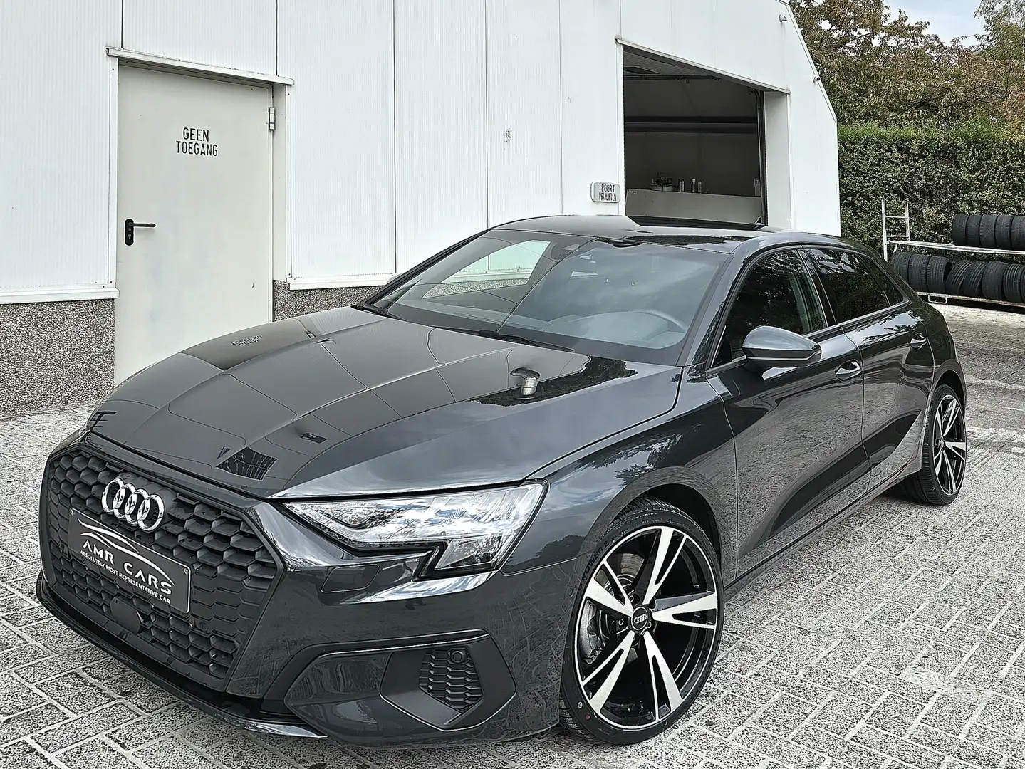 Audi A3 A3 35 TDI Sportback S tronic-Leder-LED-Privacy Grijs - 1