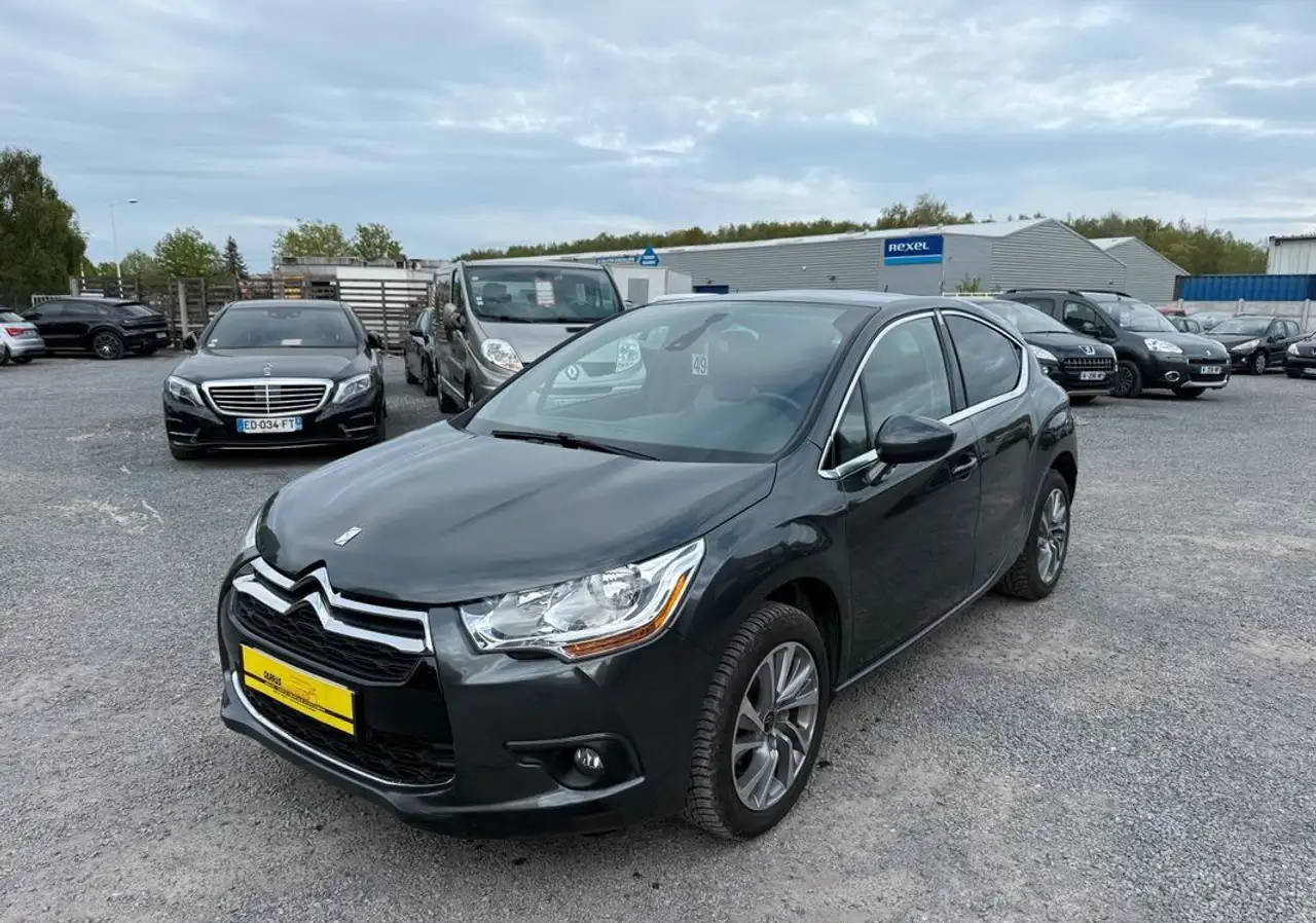 Citroen DS4 Superbe CitroÃ«n 1l6 HDI 115 chx