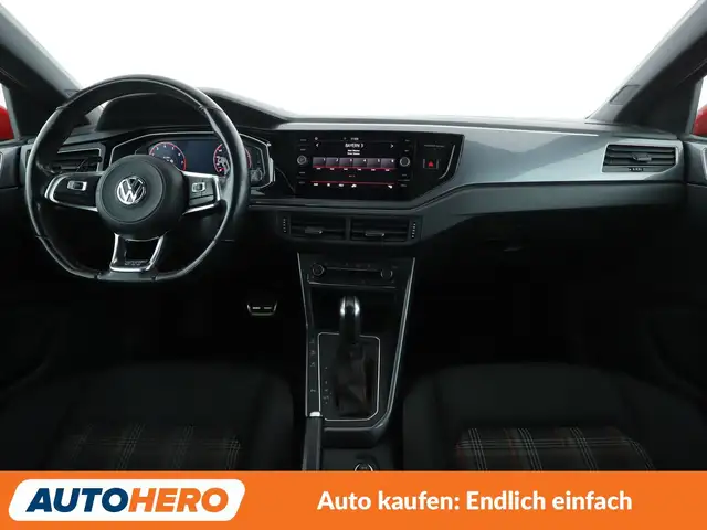 Volkswagen Polo view 12