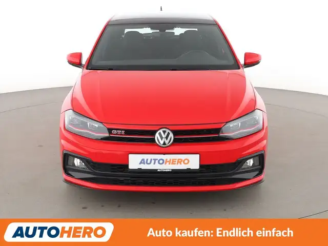 Volkswagen Polo view 9