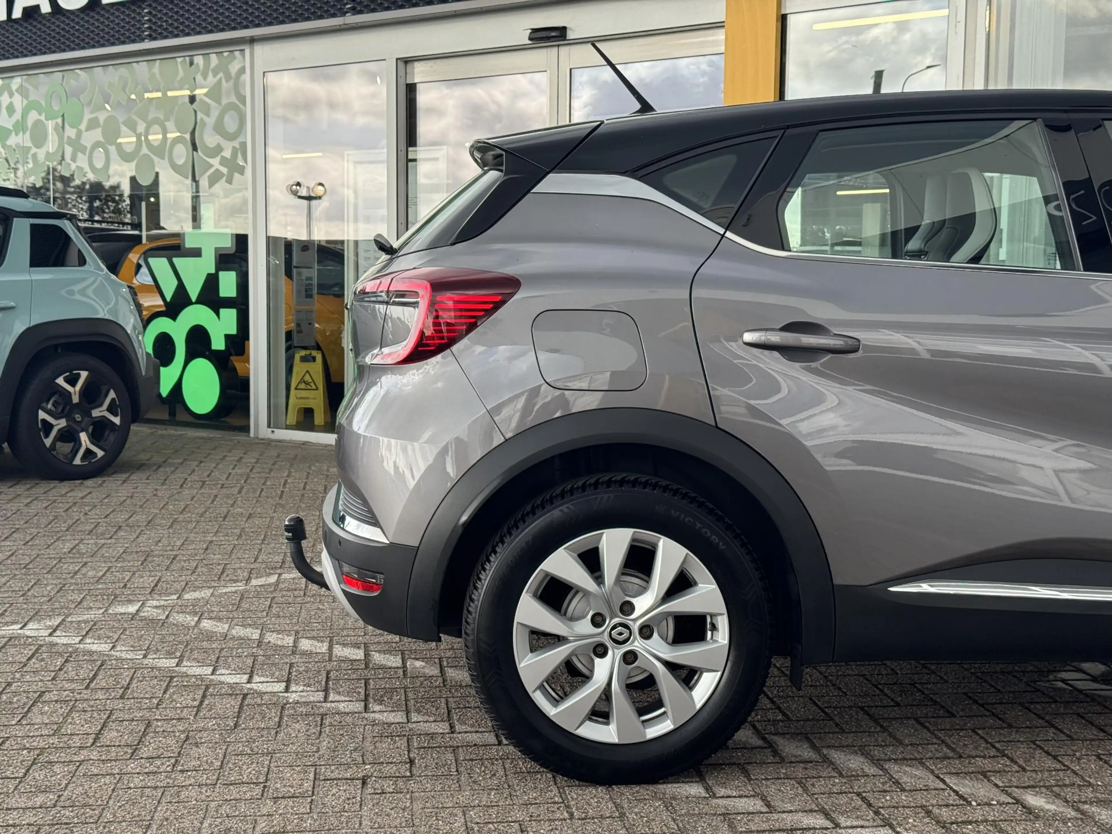 Renault Captur 1.3 TCe 140 Intens | NAP | Trekhaak | Achteruitrij — photo 9