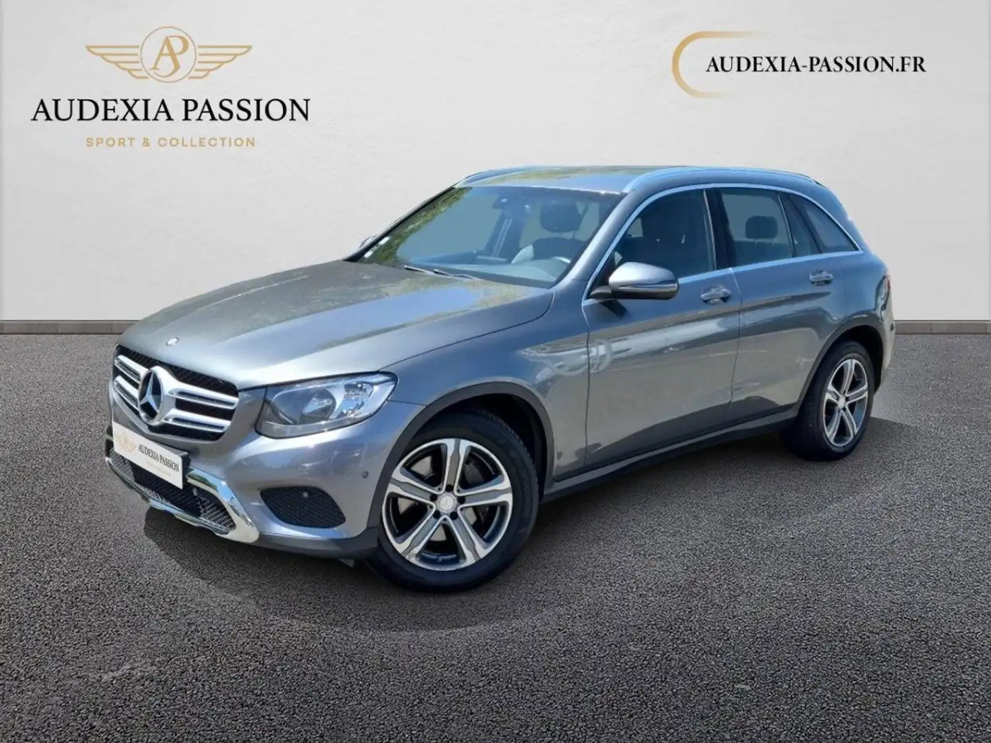 Mercedes-Benz GLC 220 Classe 220 d 9G-Tronic 4Matic Executive Szary - 1