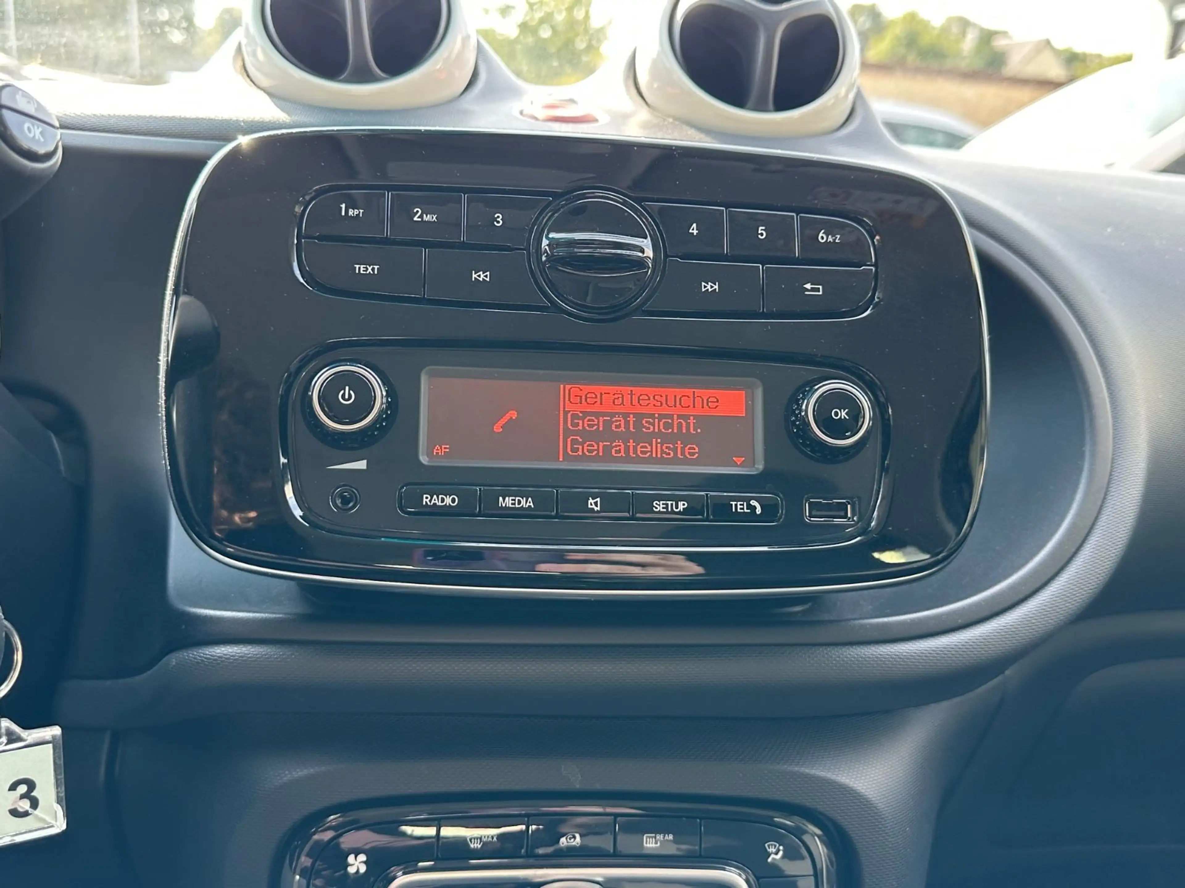 smart forFour forfour 1.0 Basis S/S +SHZ+BT+Allwetter — photo 14