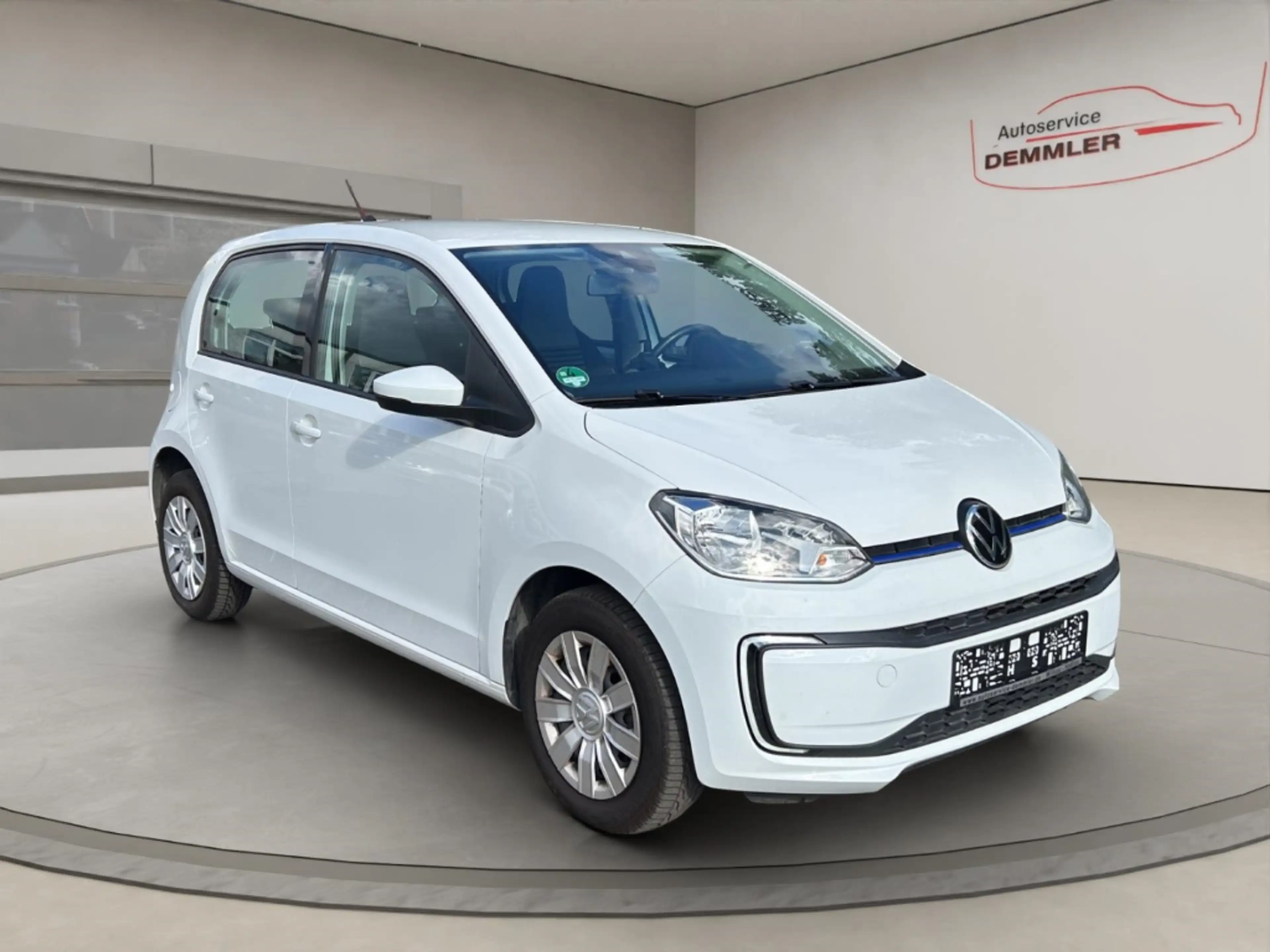 Volkswagen e-up! Klimaautomatik, Bluetooth, DAB+ — photo 3