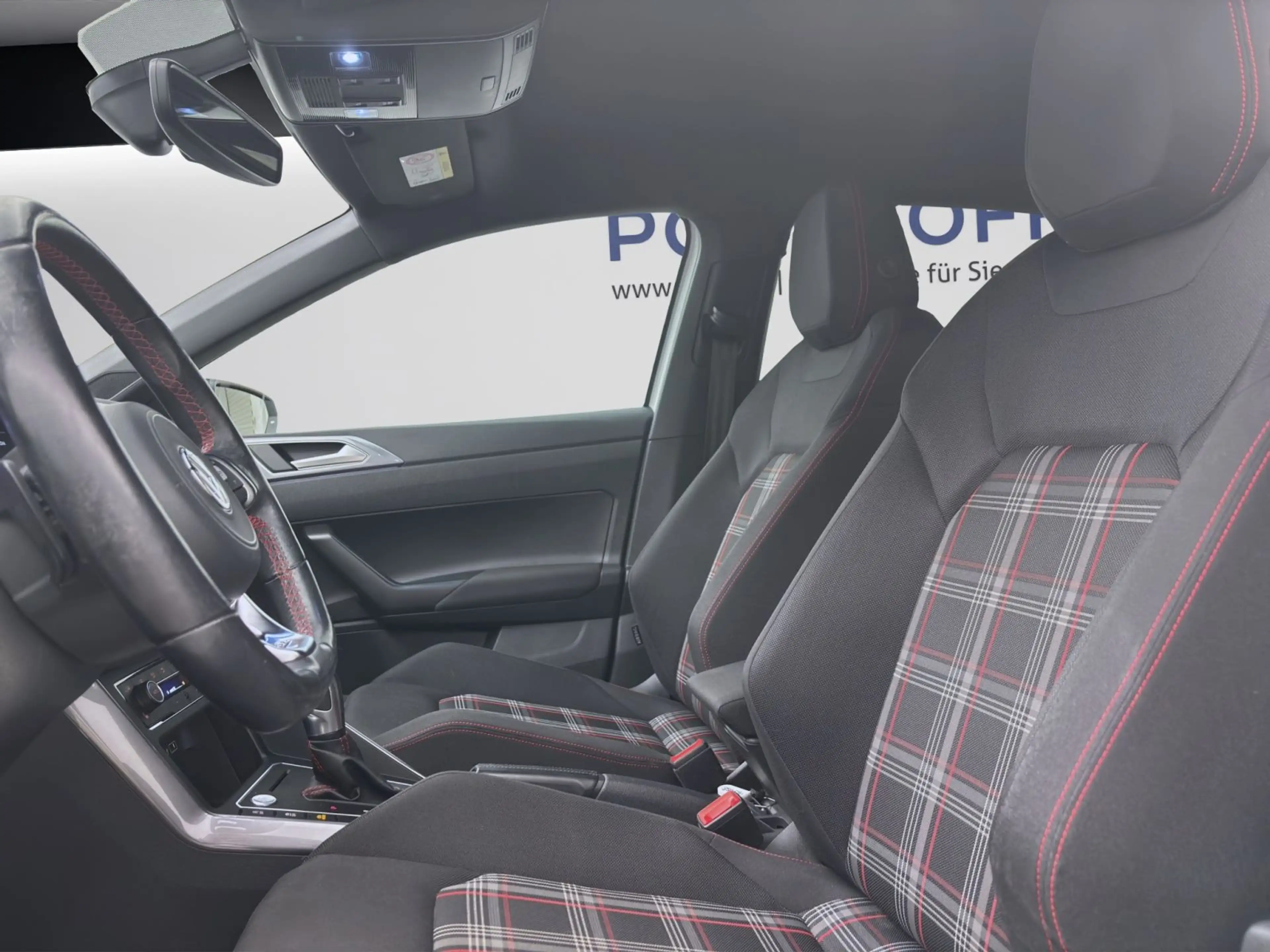 Volkswagen Polo GTI SITZHZG KLIMA PDC LM18 LED — photo 10