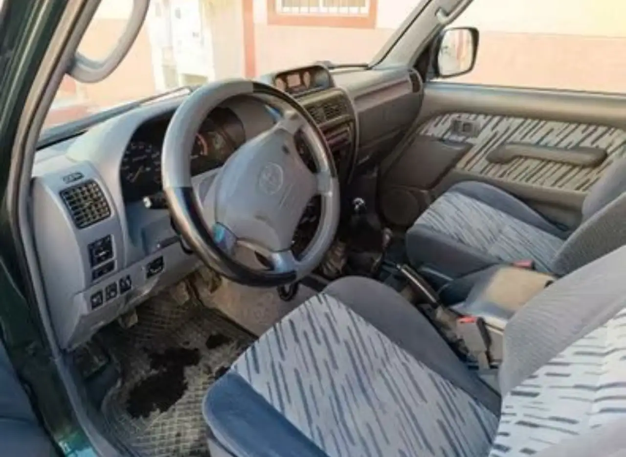 Toyota Land Cruiser XV, foto 9