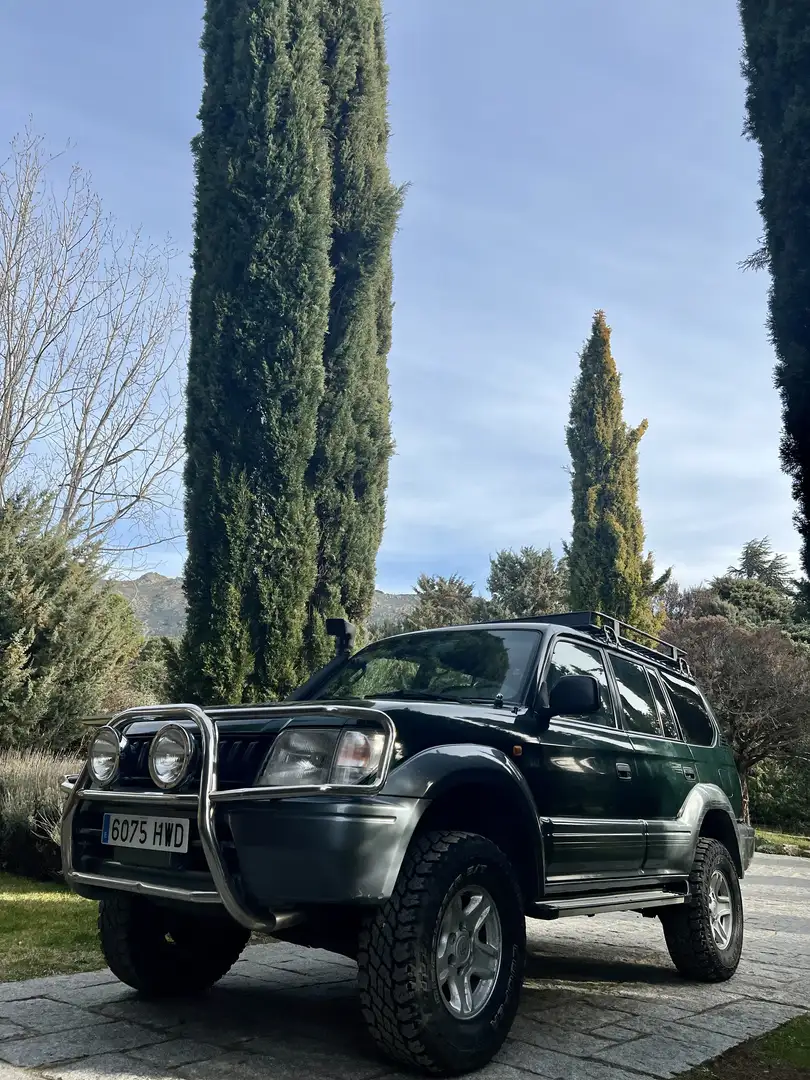 Toyota Land Cruiser XV - 1