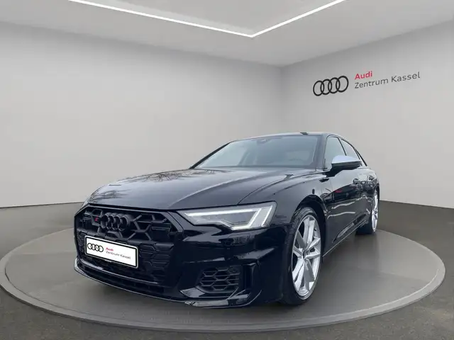 Audi S6 view 3