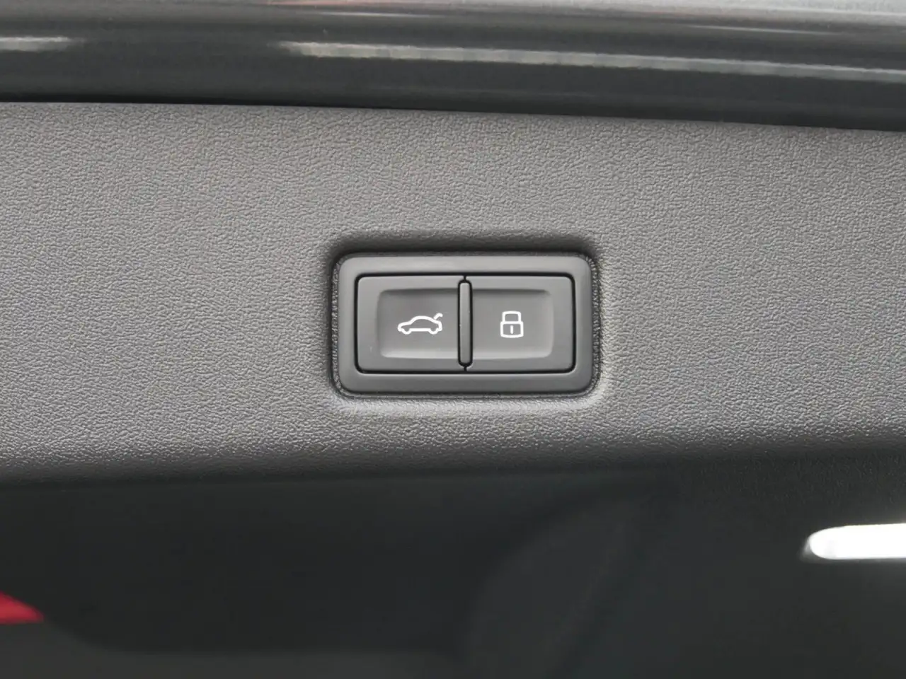 Audi Q5 2.0 TDI quattro S-Line edition one 15