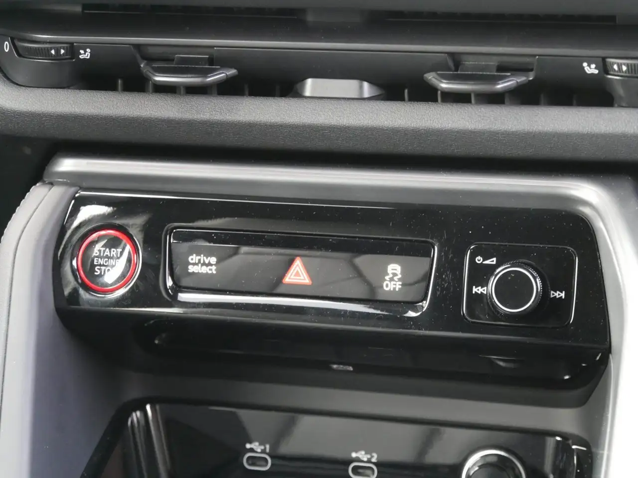 Audi Q5 2.0 TDI quattro S-Line edition one 12