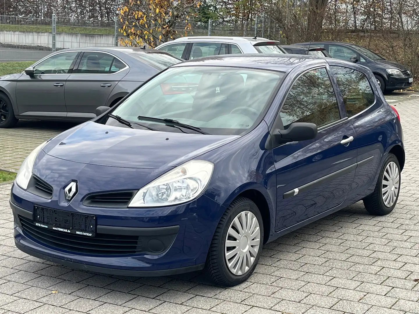 Renault Clio Extreme.  TÜV 10/26   Inspektion Neu Blau - 2