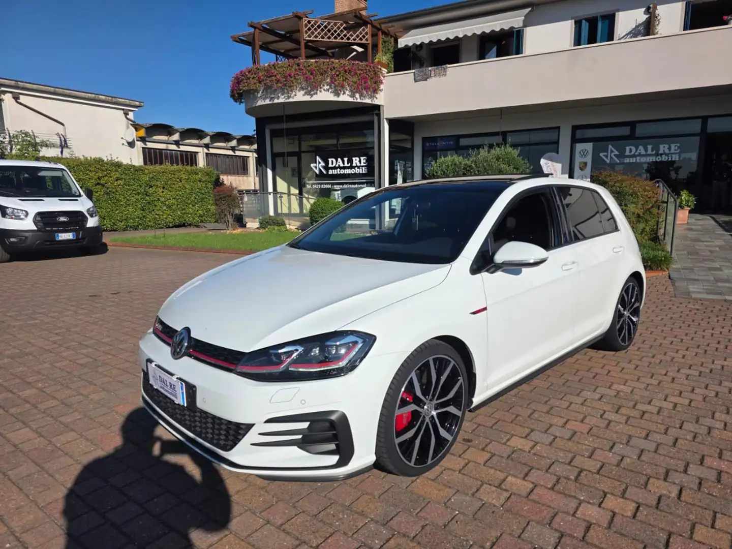 Volkswagen Golf GTI Performance 2.0 245 CV TSI DSG 5p. BMT Bianco - 1