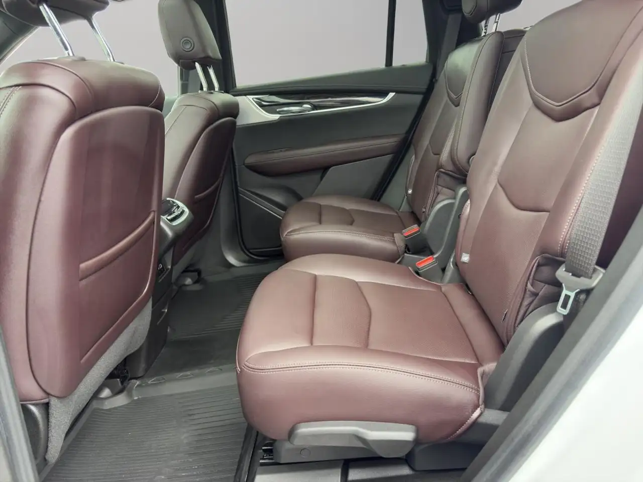 Cadillac XT6 снимка Cadillac XT6