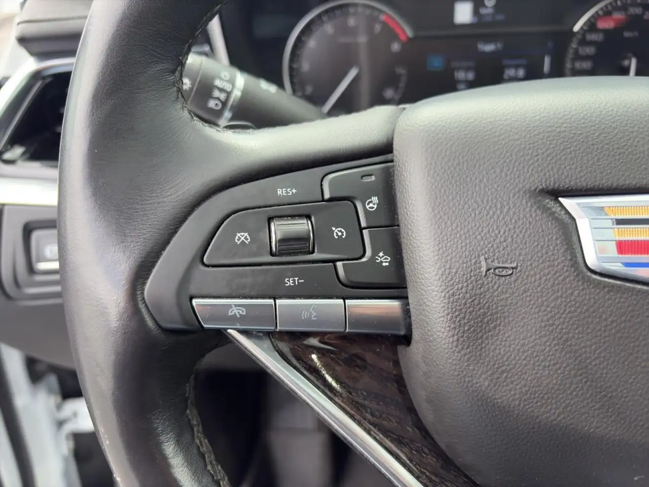 Cadillac XT6 снимка Cadillac XT6