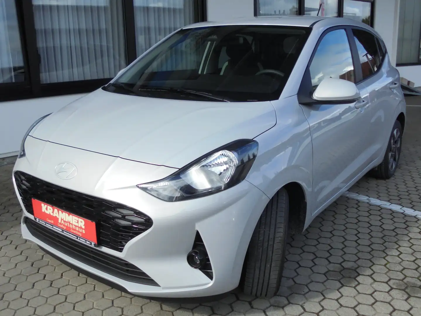 Hyundai i10 i10 1.2 AMT GoPlus Grau - 2