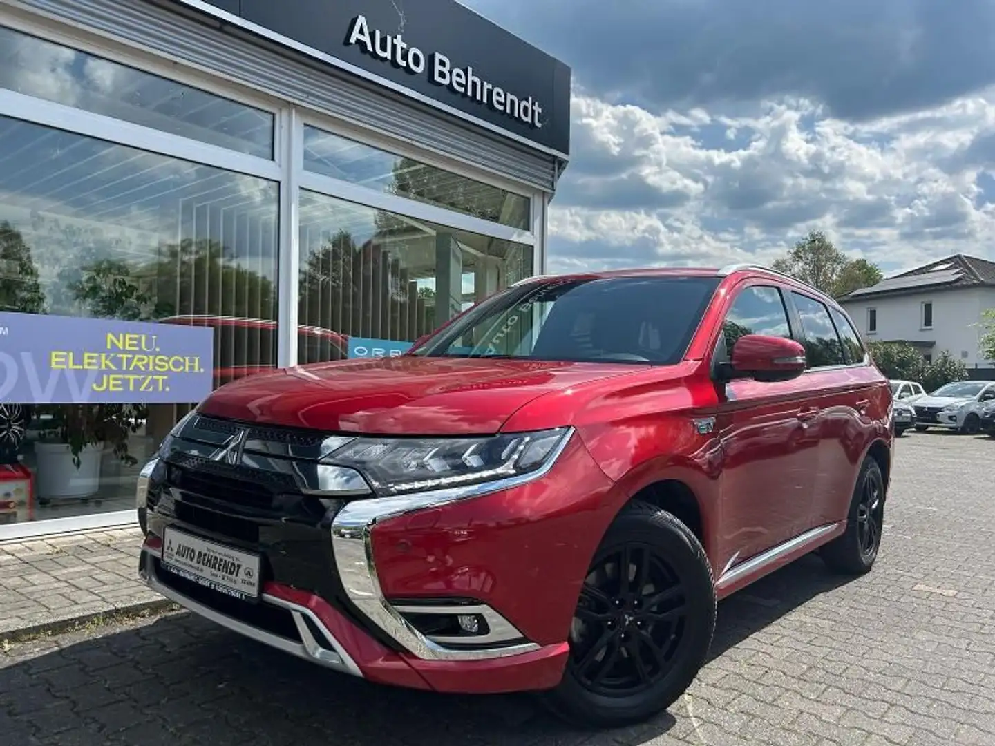 Mitsubishi Outlander Outlander Plug-in Hybrid TOP 2.4 AHK*MwSt Rojo - 1