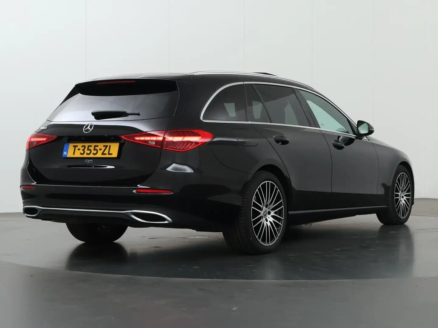 Mercedes-Benz C 180 Estate Luxury Line | Panoramaschuifdak | Getint gl Zwart - 2