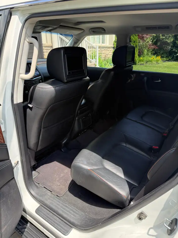Nissan Armada photo Nissan Armada