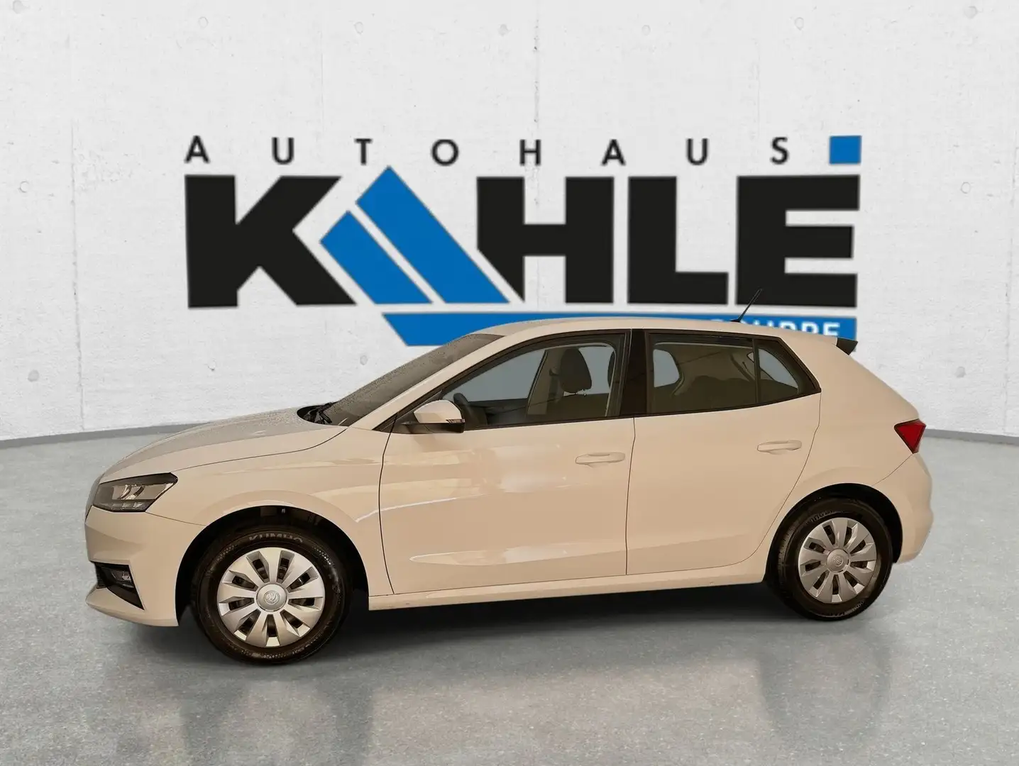 Skoda Fabia Essence 1.0 TSI Weiß - 2